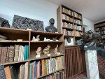 Gustinus Ambrosi Museum, Bibliothek